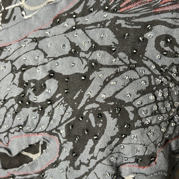 McDagger Men’s All Over Snake Design T-shirt Distressed Detail size Medium - Picture 3 of 9